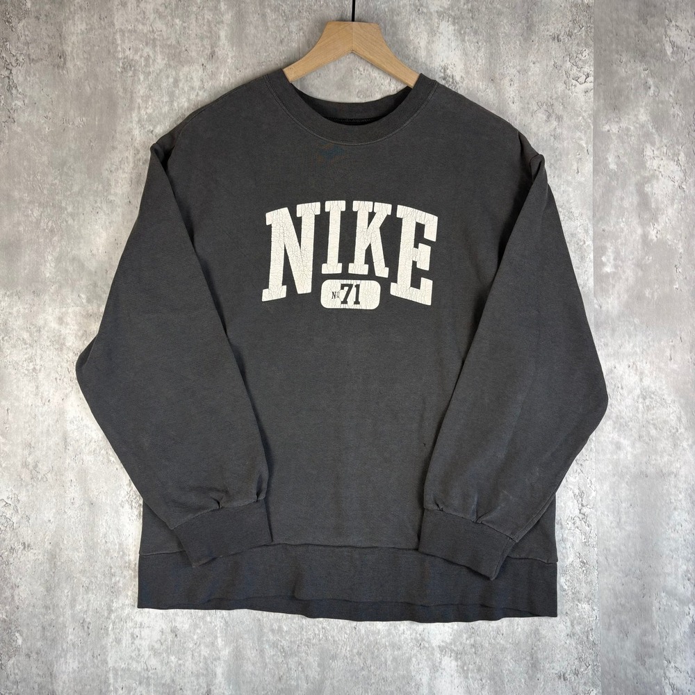 Nike Vintage Crewneck Sweatshirt Mens Medium Faded Black Graphic Pullover No 71